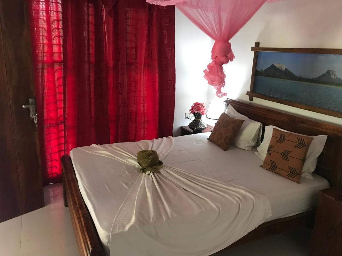 Sigiriya Village Home Stay Bagian luar foto